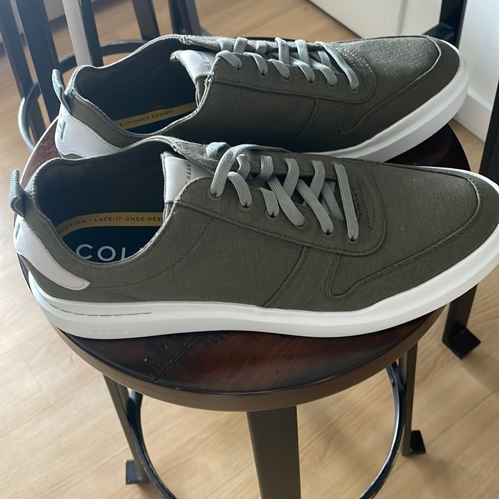 Cole Haan Men's Grand Crosscourt Modern Tennis Sneaker Olive